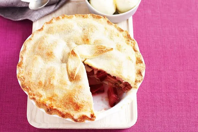 Pie - Granny Rhuby